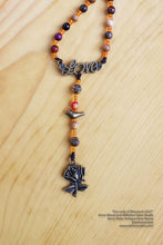 Load image into Gallery viewer, Look at how that little bird wanted to be a part of this yearʻs design! So adorbs!