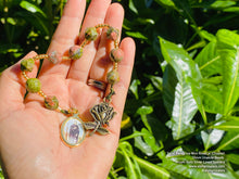 Load image into Gallery viewer, Saint Peregrine Mini RosaLei (Chaplet)