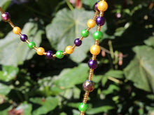 Load and play video in Gallery viewer, Mardi Gras - Une Perle